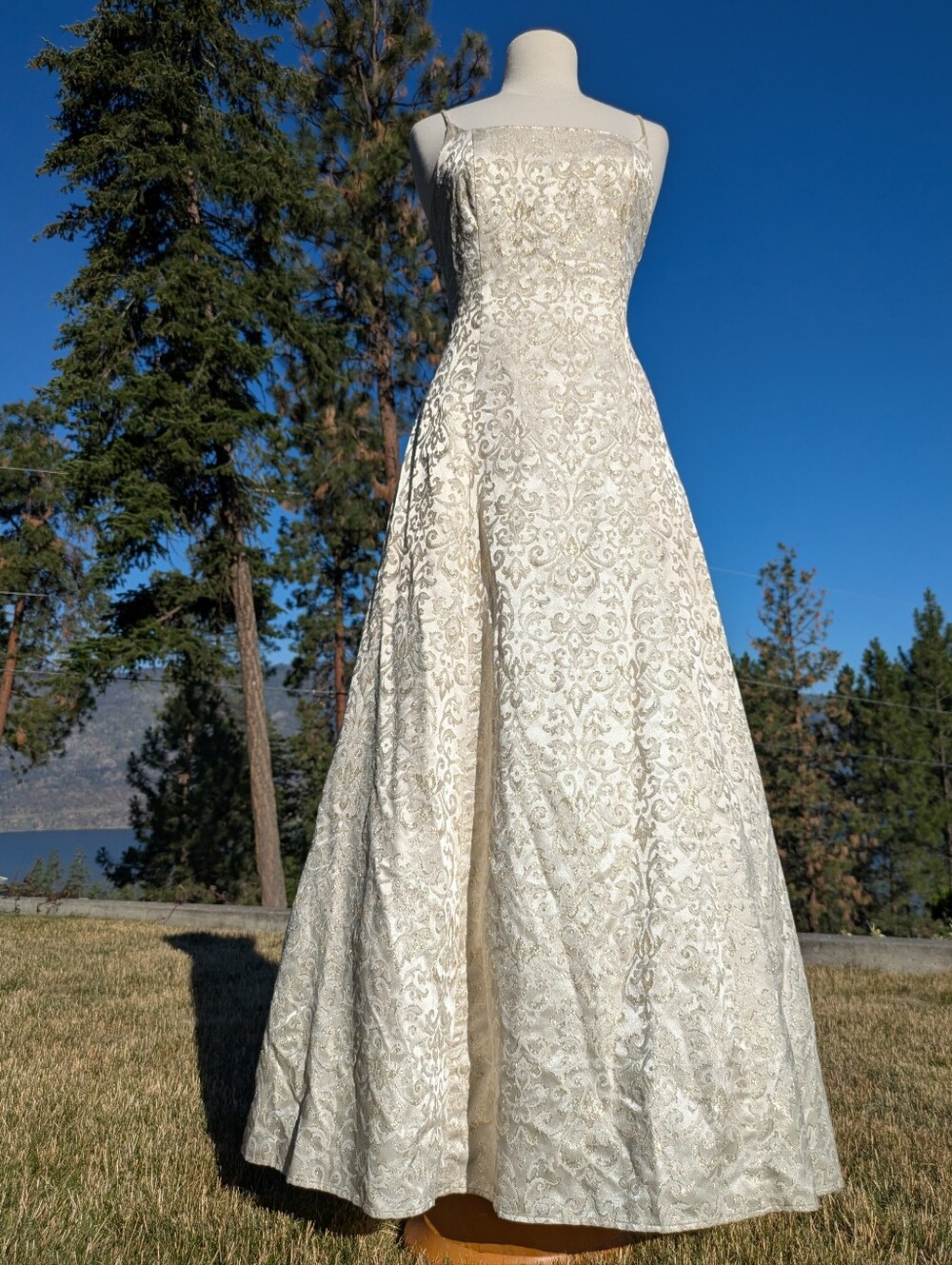 Renaissance Baroque Ivory Gold Girls Square Neck Dress Size Small* - Picture 4 of 15